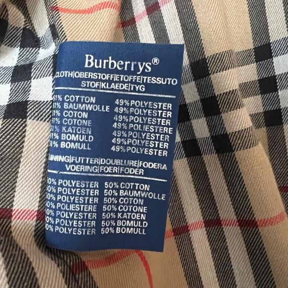 Vintage Burberry Trench - Picture 3 of 7